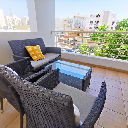 Promenade Breeze City Apartment Larnaca Exterior foto