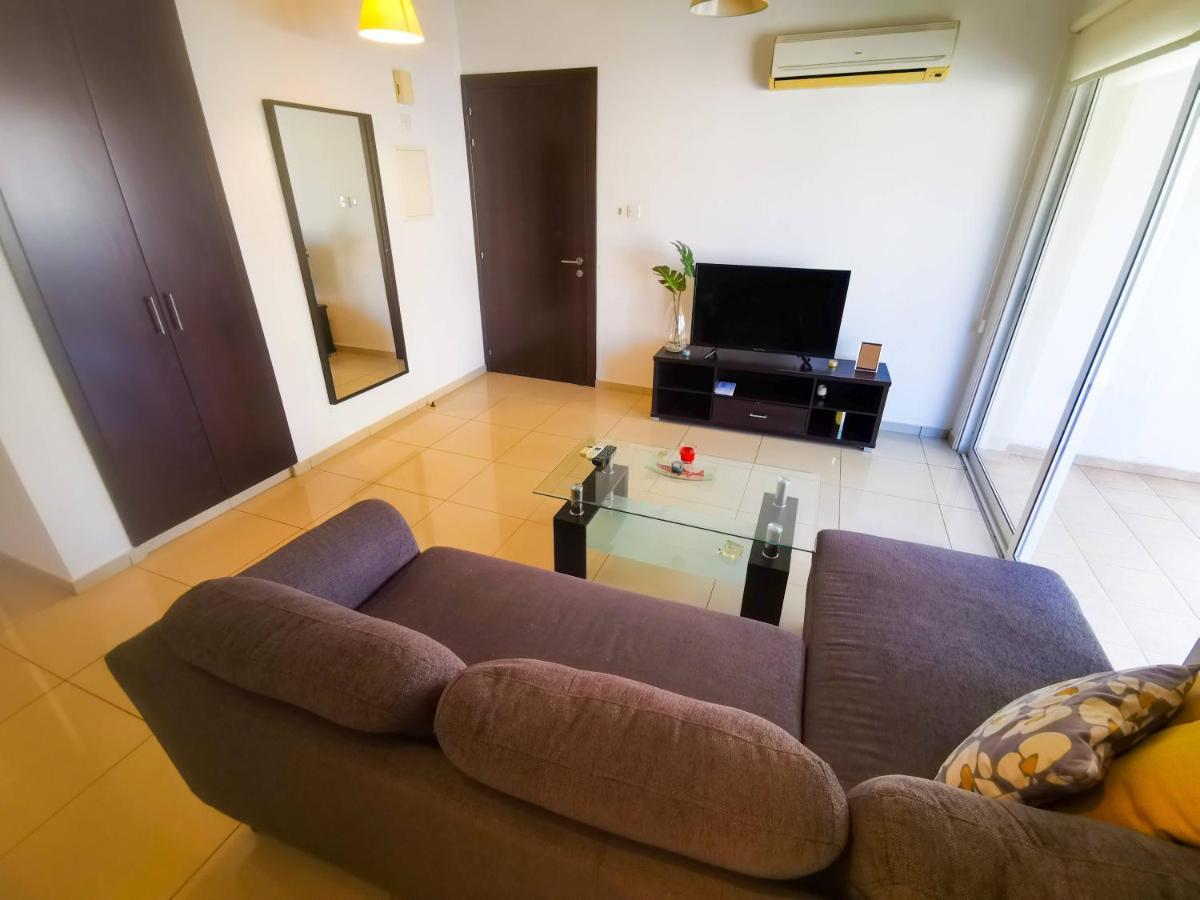 Promenade Breeze City Apartment Larnaca Exterior foto